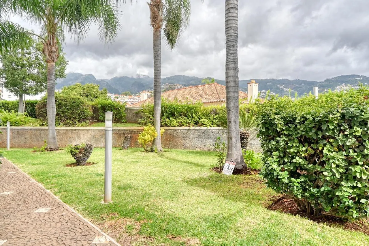 Apartment Jasmineiro, A Home In Madeira Funchal